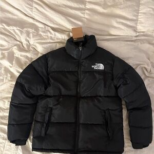 The North Face Men's Dark Puffer Jacket